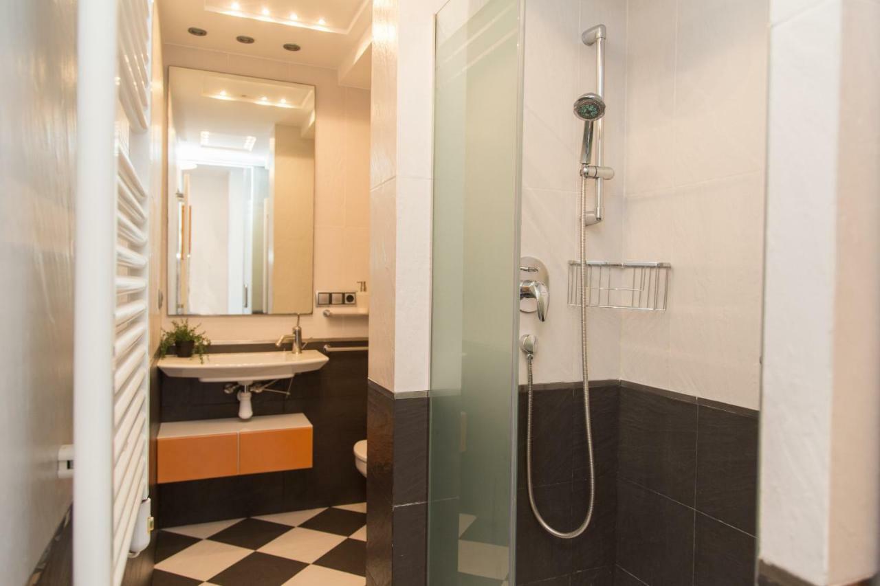 Los Olivos Apartment Кульера Экстерьер фото